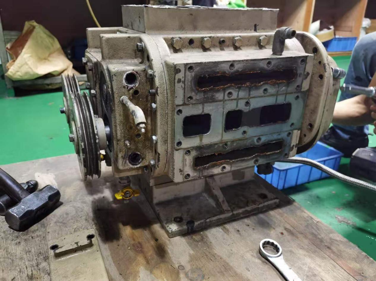 安奈特CT4-200真空泵维修